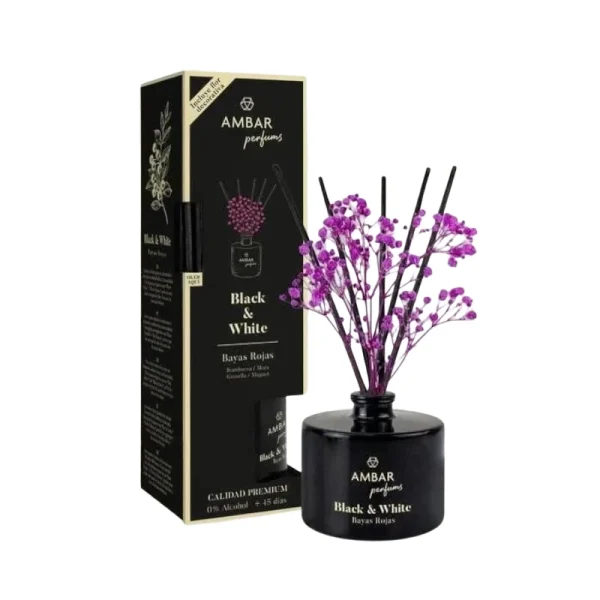 ambar_mikado_baies_rouges_white.webp Namų kvapas MIKADO Black & White Baies Rouges 40 ml
