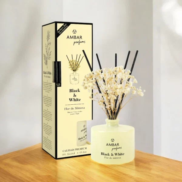 mikado-black-white-fleur-de-mimosa.webp Namų kvapas MIKADO Black & White Fleur de Mimosa 40 ml